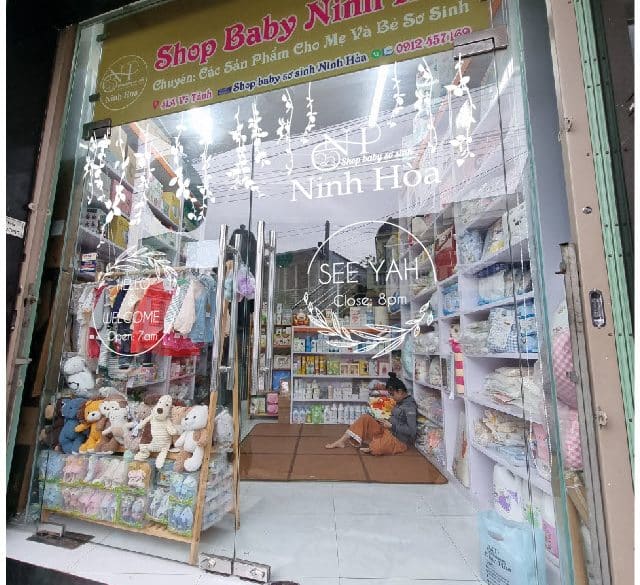 Shop baby sơ sinh cùng Decal NINEWall.