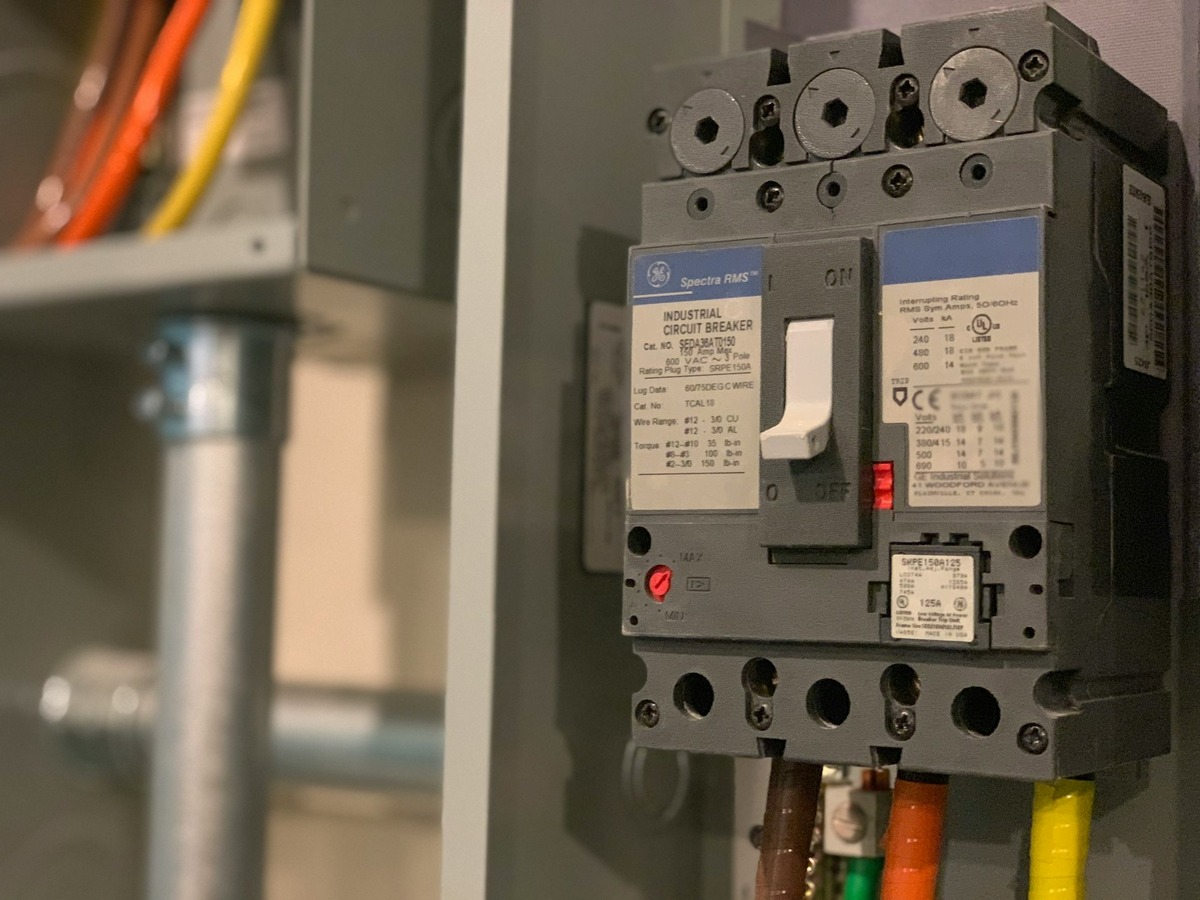 Why Is Your Industrial Lighting System Tripping Circuit Breakers and How to Fix It?