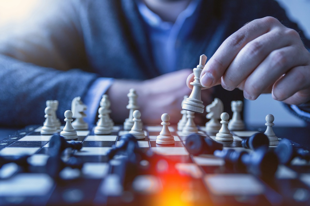 The Art and Craft of Modern Chess Pieces: A Journey into Design and Innovation